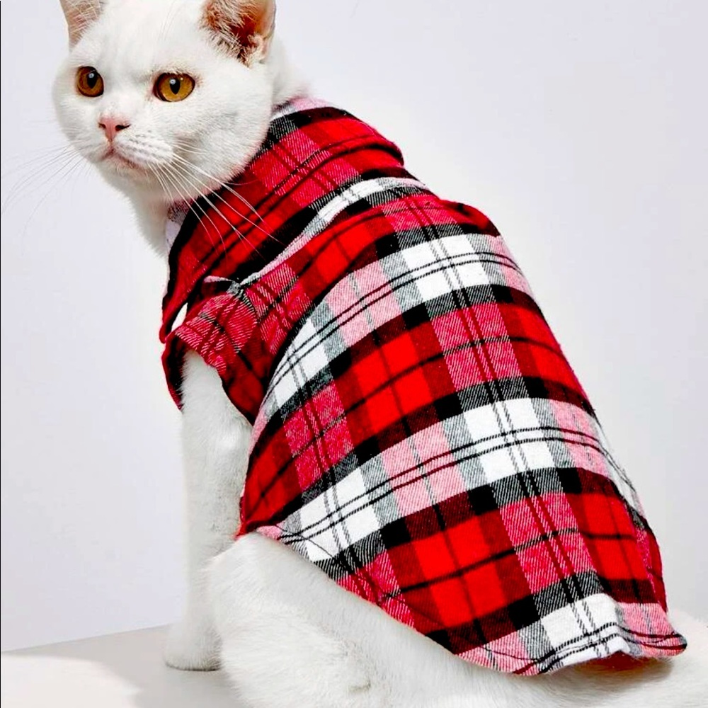 Cat/ dog clothes